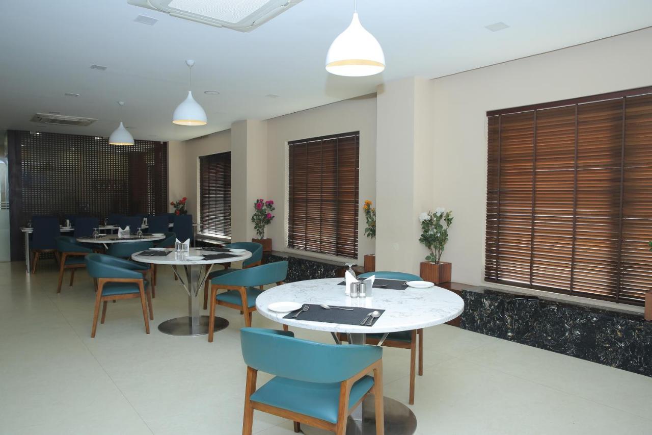 The Royal Grand Hotel Karur  Exterior photo